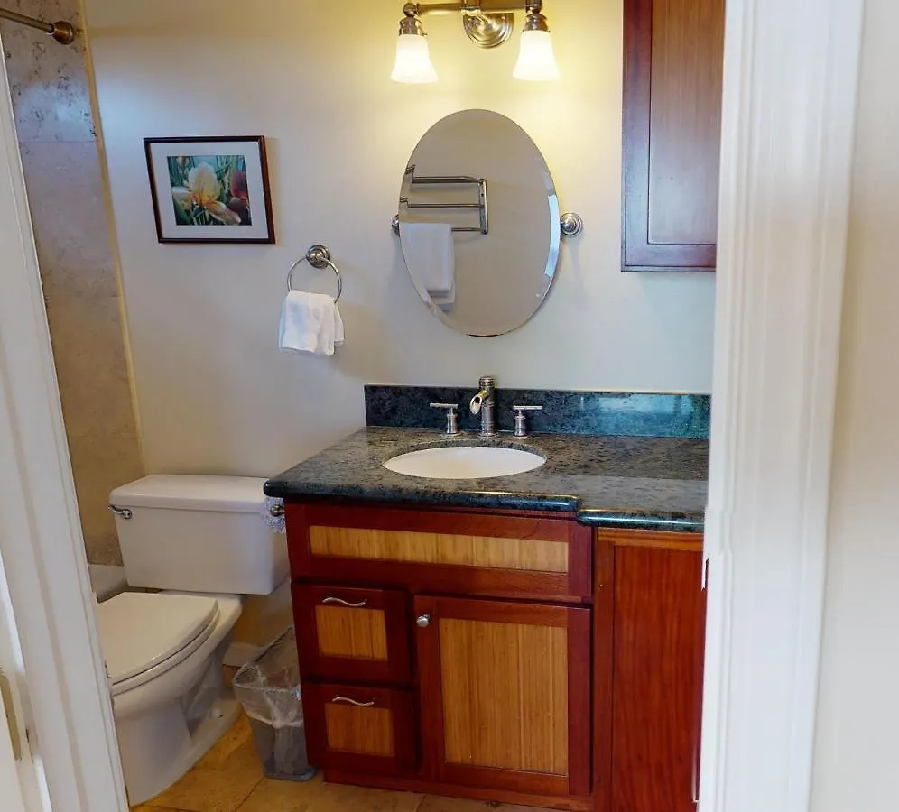Apartament Sea View Condos At The Waikiki Banyan - Free Parking! Honolulu Stany Zjednoczone Ameryki
