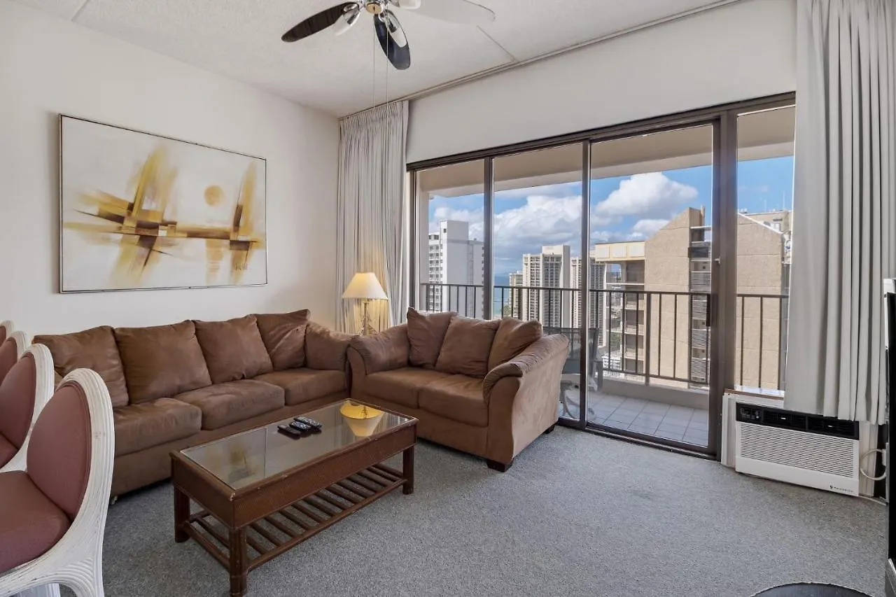 شقة هونولولو Sea View Condos At The Waikiki Banyan - Free Parking!