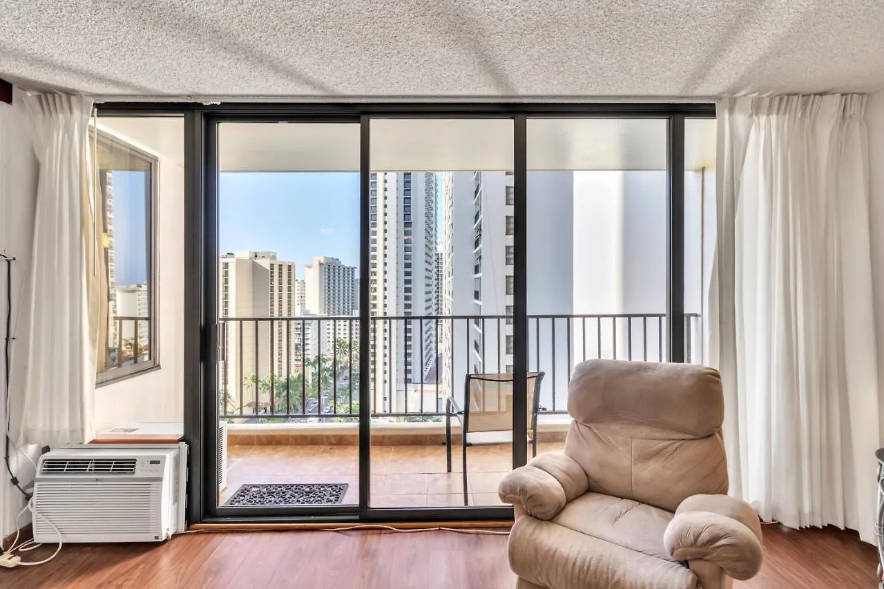 هونولولو Sea View Condos At The Waikiki Banyan - Free Parking! 0*,  الولايات المتحدة الأمريكية